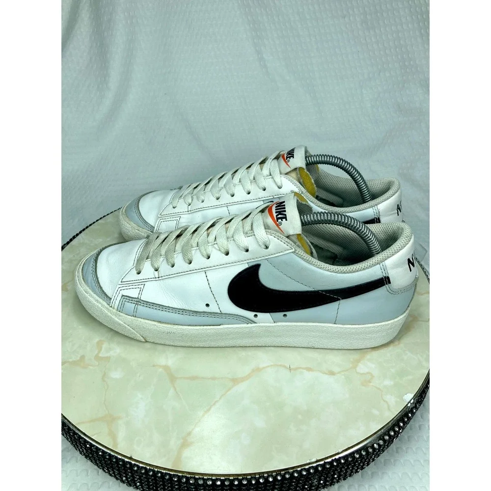 Nike Blazer Low 77 Vintage Leather Shoes Mens Sz 8.5 White Retro Sporty Sneakers